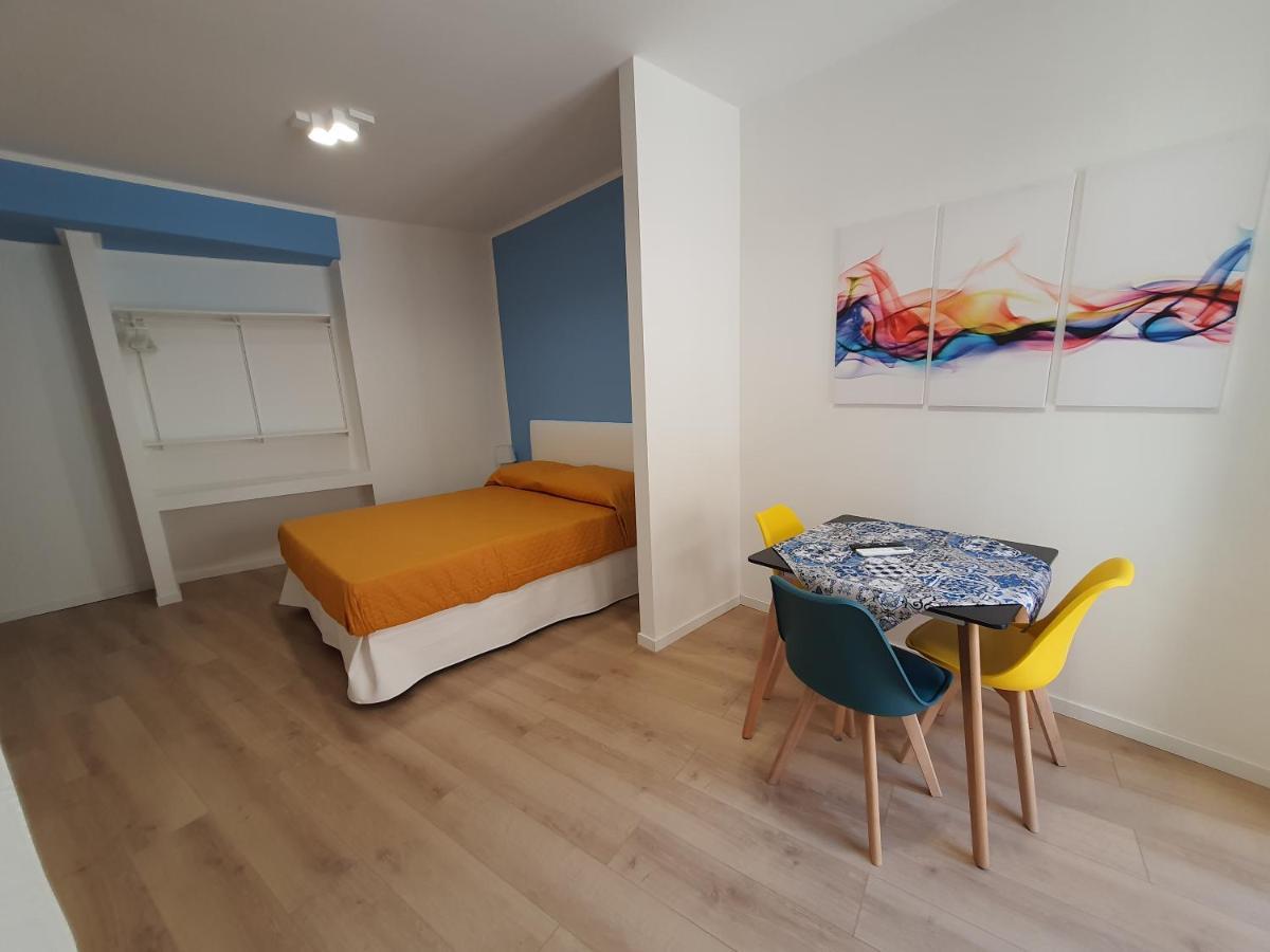 Ferienwohnung A Casa Di Claudia Palermo Exterior foto